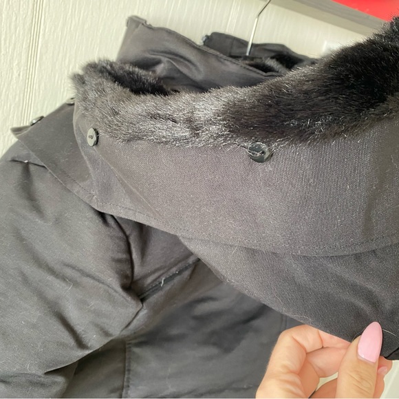 Storm Mountain black weatherproof parka with black faux fur trim size xs - Picture 8 of 14